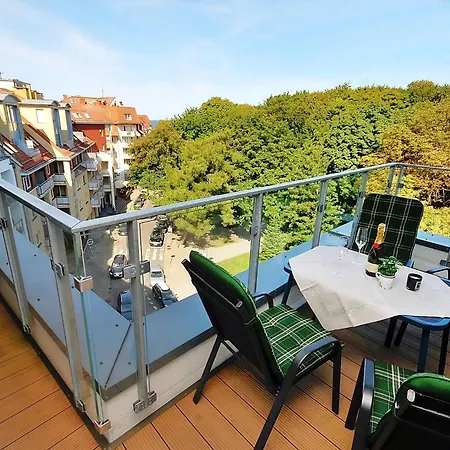 In Stary Portu Mit Grosser Terrasse *