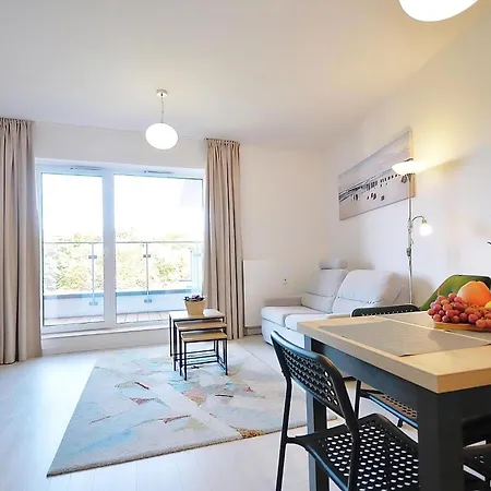 In Stary Portu Mit Grosser Terrasse Apartment Kolobrzeg