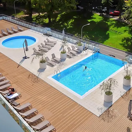 In Stary Portu Mit Grosser Terrasse